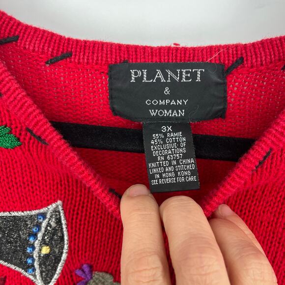 Vintage Red Christmas Sweater Embroidered Santa Toys Gifts Holiday Pullover - Picture 4 of 11